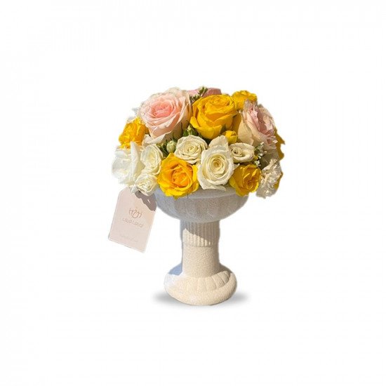 فازة ورد أصفر