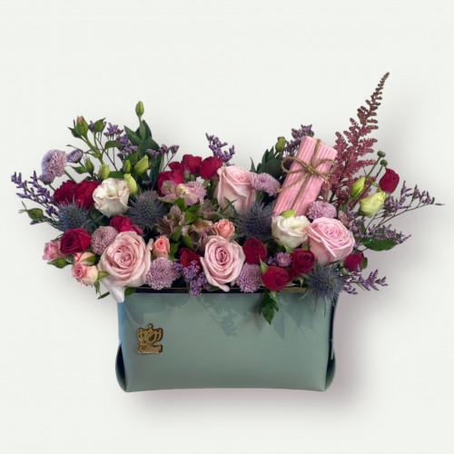 ورد وشنطة جلد 