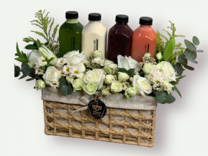 ما السر وراء الهدية المثالية التي تجمع بين الورد والعصير؟ ما السر وراء الهدية المثالية التي تجمع بين الورد والعصير؟