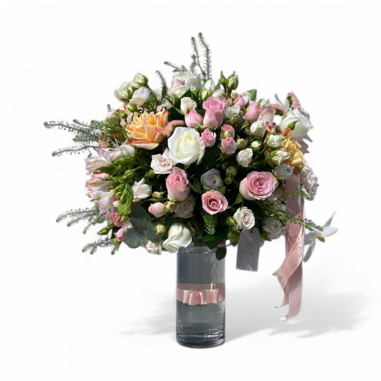 فازة جمال الورد فازة جمال الورد