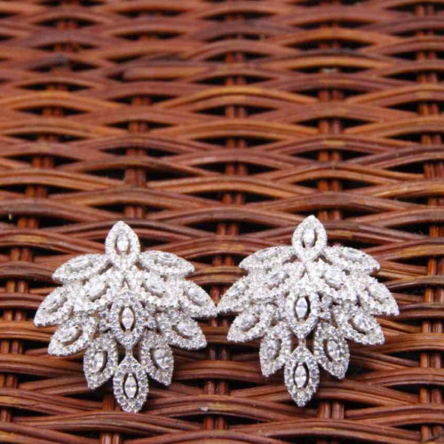 حلق فضة عيار925 كود (001000)