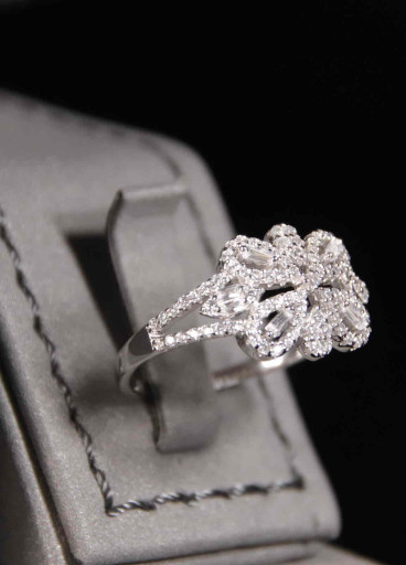 طقم انيق فضة عيار 925