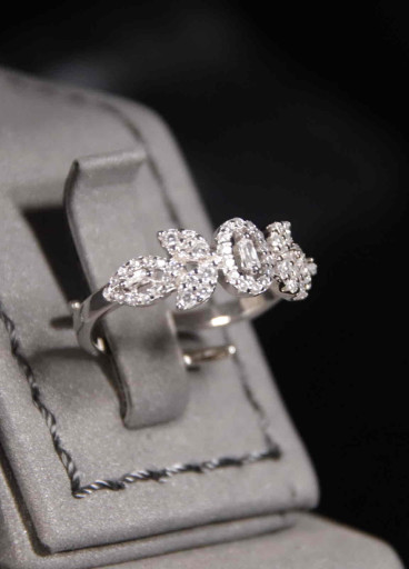 طقم انيق فضة عيار 925