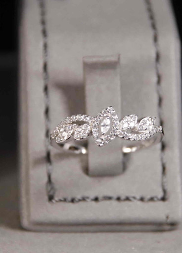 طقم انيق فضة عيار 925