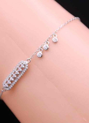 اسوارة فضة عيار 925كود(٠٠٢٠١٠٠)