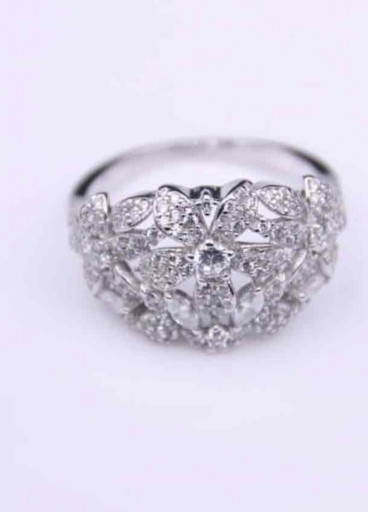 طقم فضة عيار 925(٠٠٠65٠١٠)