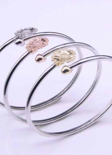 اسوارة فضة عيار 925كود(00170900)