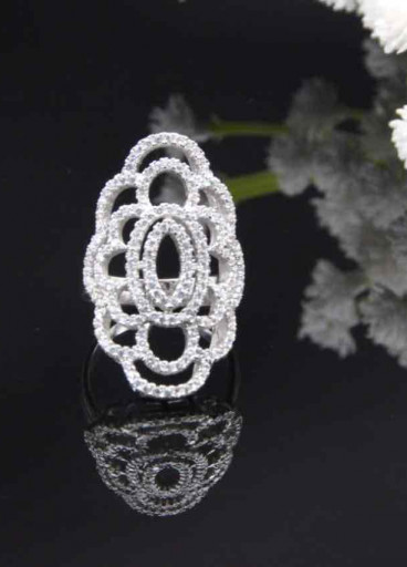 خاتم من الفضة الأصلية عيار 925 كود (٠٠٦٠٢٠)