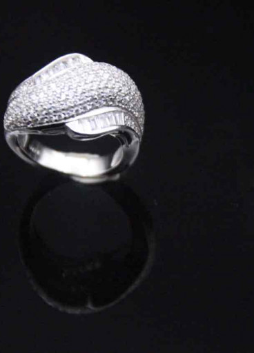 خاتم من الفضة الأصلية عيار 925 كود (٠٠٧٠٣)