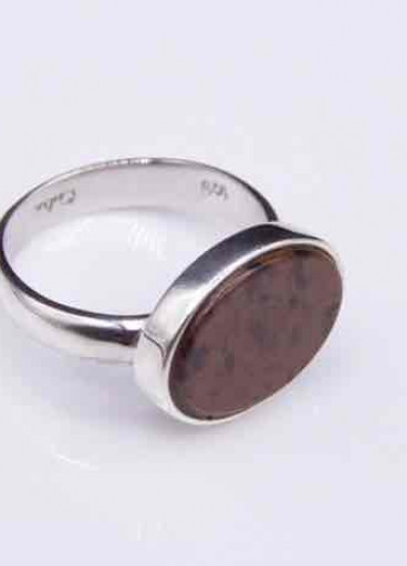 خاتم فضة عيار 925كود(٠٠٥٠١٠٠)