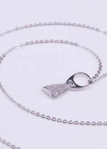 عقد فضة عيار 925كود(٠٠٣٠١٠٠)