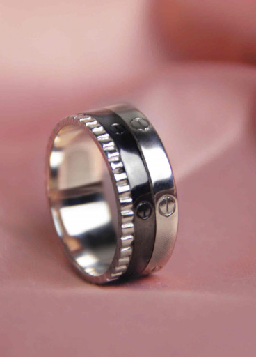 خاتم فضة عيار925كود(٠٠٧٠٠٠)