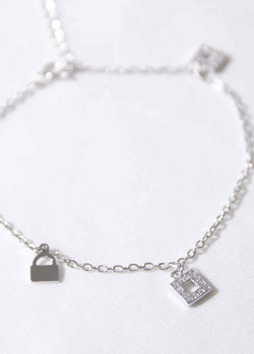 اسوارة فضة عيار 925كود(٠٠٢٠٥٠٠)