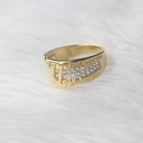 خاتم فضة عيار٩٢٥كود(٠٠٣٠٢٠٠)