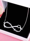 قلادة إنفينتي من الفضة الأيطالية عيار 925 بثلاثة أسماء وقلب 
