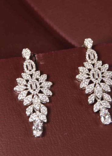 طقم فضة عيار925 دقة الماس