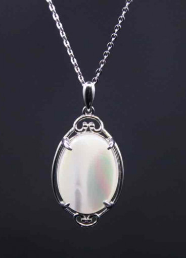 عقد فضة عيار925(0040800)