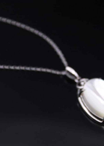 عقد فضة عيار925(0040800)