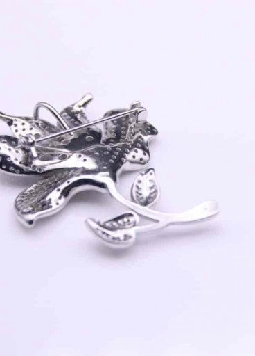 بروش فضة عيار925كود(00110600)