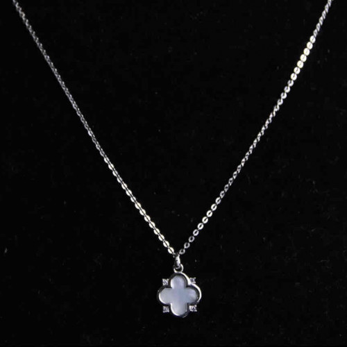 عقد فضة عيار925كود(٠٠٢٠٢٠٠)