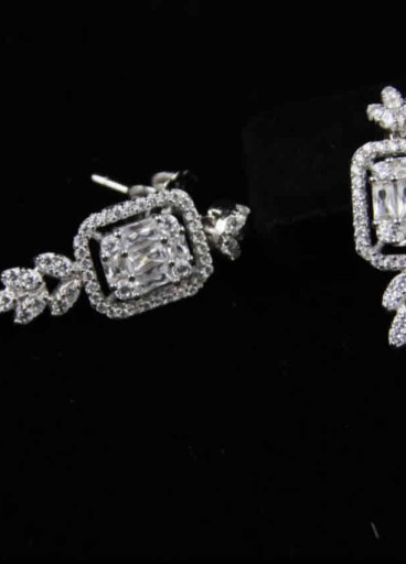 طقم فضة عيار925كود(٠٠١٥٠٢٠٠)