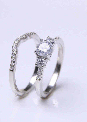 خاتم فضةعيار925كود(٠٠٤٠٤٠٠)