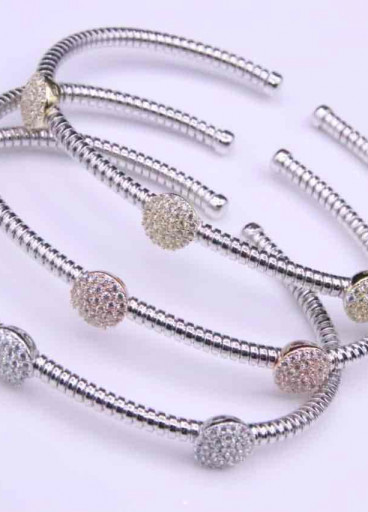 اسوارة فضة عيار 925كود(٠٠٢٢٠٦٠٠)