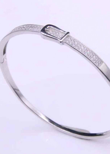 اسوارة فضة عيار925كود(٠٠١٢٠٠)