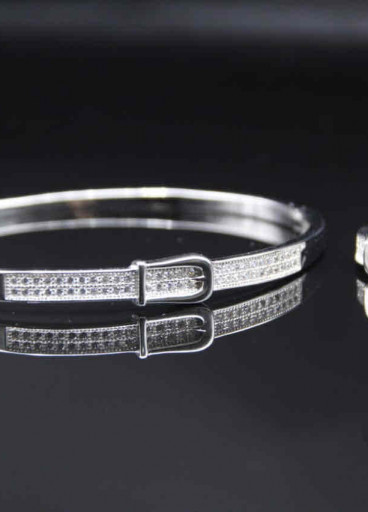 اسوارة فضة عيار925كود(٠٠١٢٠٠)