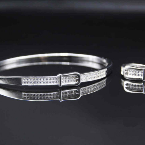 اسوارة فضة عيار925كود(٠٠١٢٠٠)