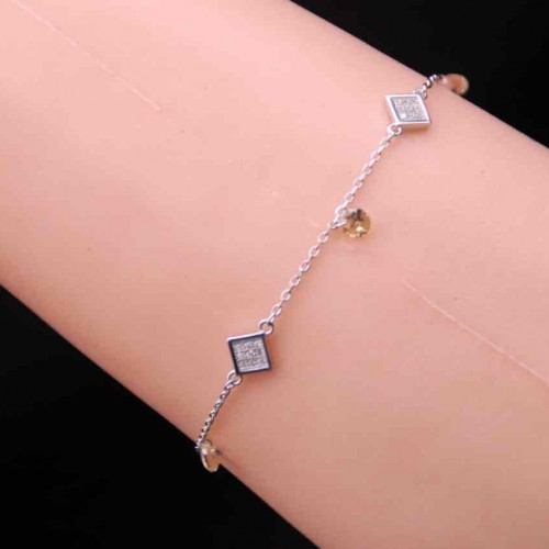 اسوارة فضة عيار 925كود(٠٠٢٠١٠٠)