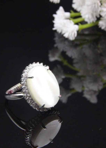 خاتم من الفضة الأصلية عيار 925  كود (٠٠٥٠٩٠)