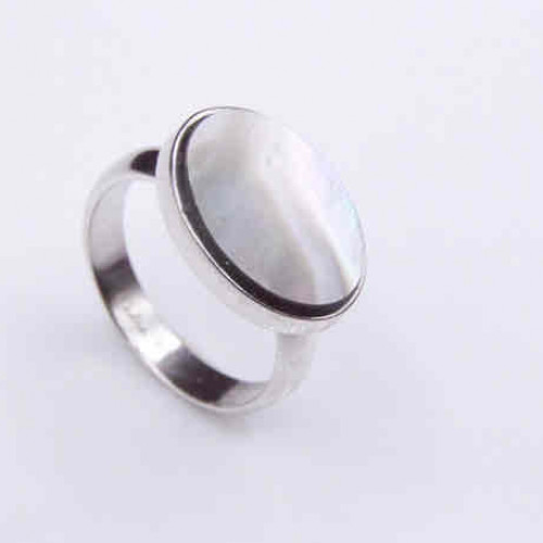 خاتم فضة عيار 925كود(٠٠٥٠٦٠٠)