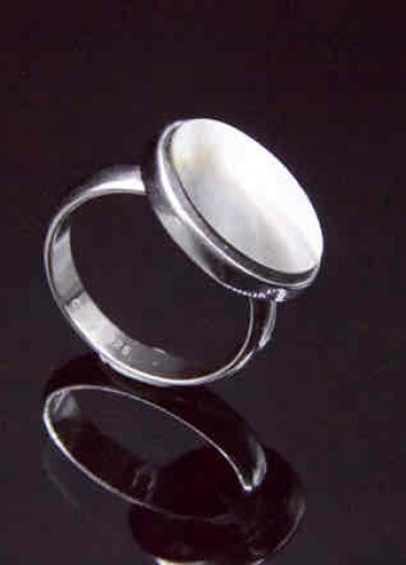 خاتم فضة عيار 925كود(٠٠٥٠٦٠٠)