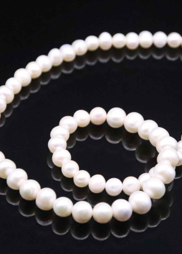 عقد لؤلؤ زراعي طبيعي كود (٠٠٢٠٠)