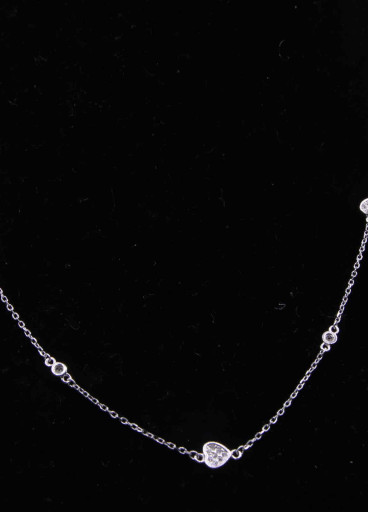 عقد فضة عيار925كود(٠٠٣٠٥٠٠)