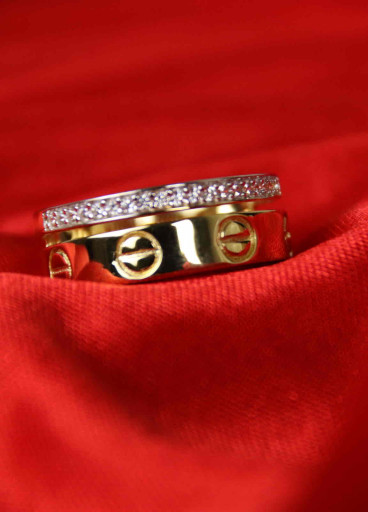 خاتم فضة عيار925كود(٠٠٢٠٧٠٠)