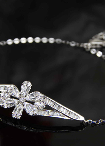 اسوارة فضة عيار٩٢٥كود(٠٠٢٠٨٠٠)