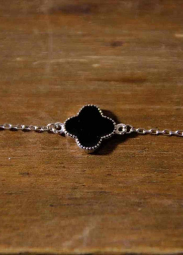 اسوارة فضة عيار 925 كود(٠٠٢٠٥٠٠)