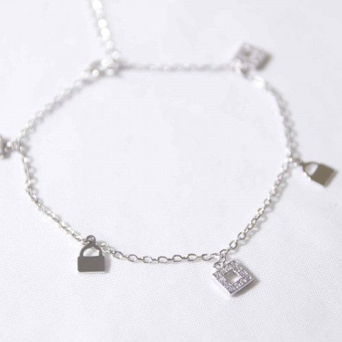 اسوارة فضة عيار 925كود(٠٠٢٠٥٠٠)