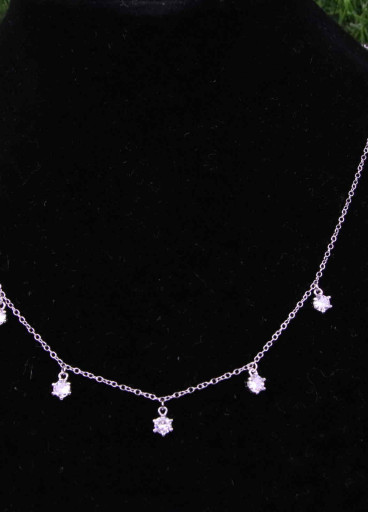 عقد تشوكر فضة عيار925كود(٠٠٢٠٩٠٠)