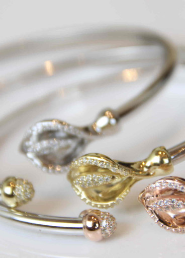 اسوارة فضة عيار٩٢٥كود(٠٠١٨٠٢٠٠)