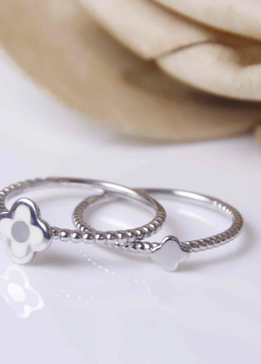 خاتم فضة عيار925كود(٠٠٢٠٥٠٠)