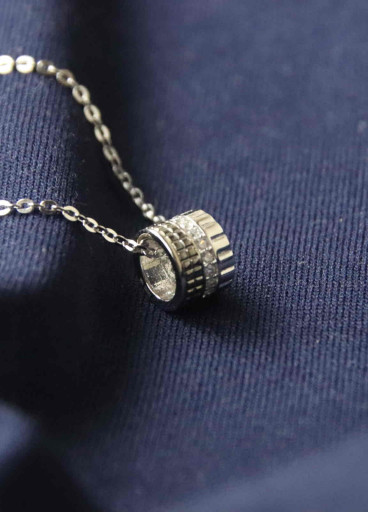 عقد فضة عيار٩٢٥كود(٠٠٢٠٦٠٠)