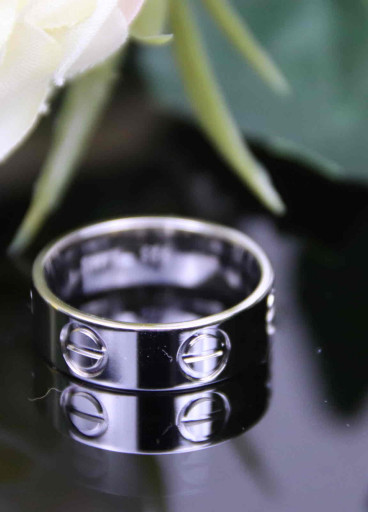 دبلة فضة عيار ٩٢٥ كود (٠٠٥٠٦٠)