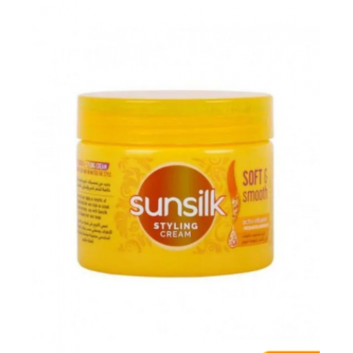 Sunsilk صانسيلك كريم تصفيف الشعر ناعم وانسيابي بالبروتين والزيوت المغذية - 275 مل Sunsilk صانسيلك كريم تصفيف الشعر ناعم وانسيابي بالبروتين والزيوت المغذية - 275 مل