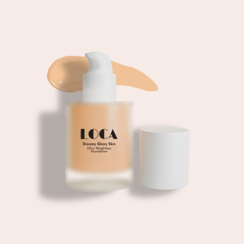 Luca foundation cream with a light texture for radiant skin. Grade 03.