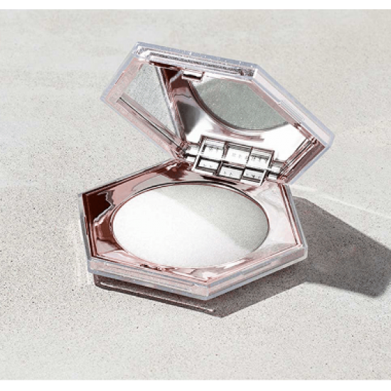 اضاءة هايلايتر بودرة دياموند بومب من فنتي بيوتي - هاو مني كاراتس اضاءة هايلايتر بودرة دياموند بومب من فنتي بيوتي - هاو مني كاراتس