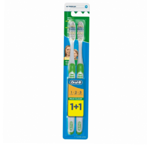 Oral-B Max Clean 1+1 Medium Toothbrush
