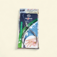 مقص لحمية حول الاظافر 